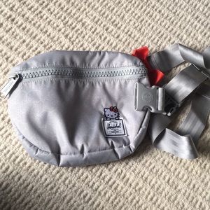 HERSCHEL Hello Kitty Hip Pack